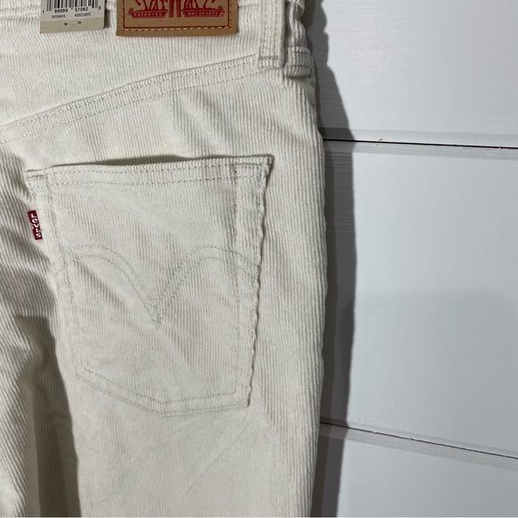 Levi's Women's Cream Ribcage Bootcut Corduroy Jeans 90's - Picture 8 of 13